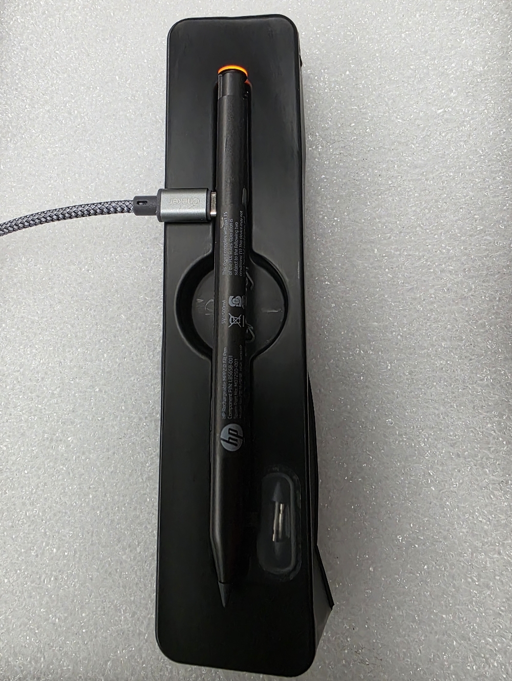 HP Rechargeable MPP 2.0 Tilt Pen, Black **Oprn Box*